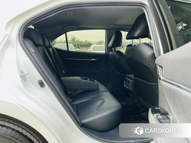 Toyota Camry id 4210552 из Китая 18