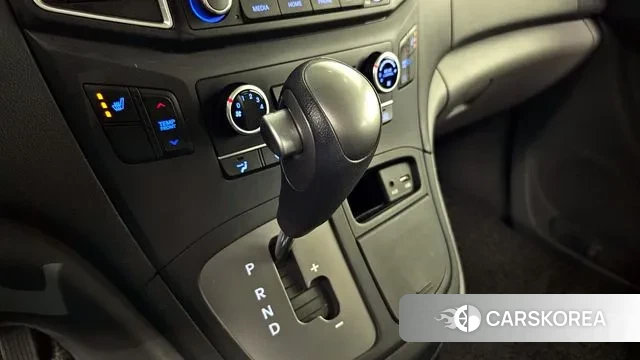 Hyundai The New Grand Starex id 3766142 из Кореи 19