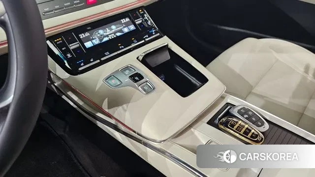 Hyundai The New Grandeur IG id 3741144 из Кореи 19