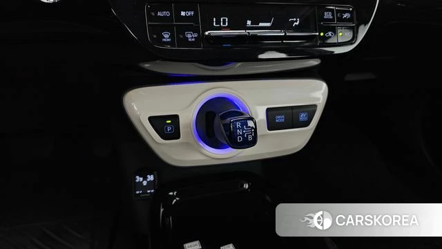 Toyota Prius 4th Generation id 4794992 из Кореи 19