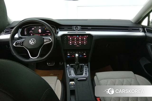 Volkswagen Magotan id 4320872 из Китая 16