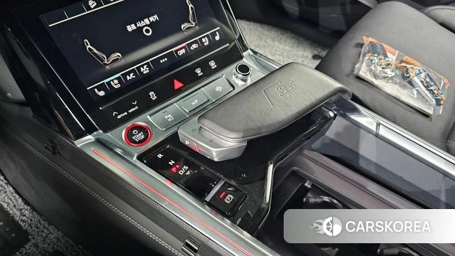 Audi e-Tron id 4555002 из Кореи 19