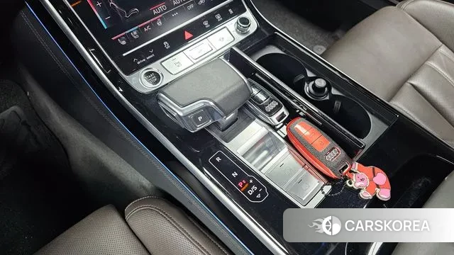 Audi A8 (D5) id 3355791 из Кореи 19