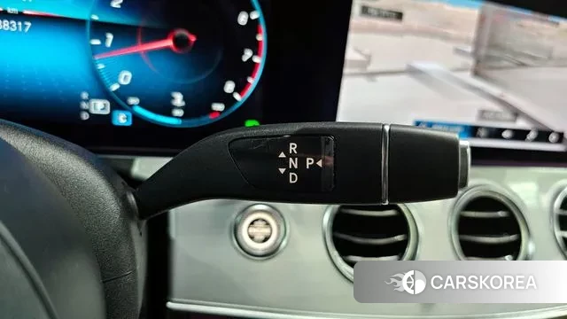 Mercedes-Benz E-Class W213 id 3697878 из Кореи 19