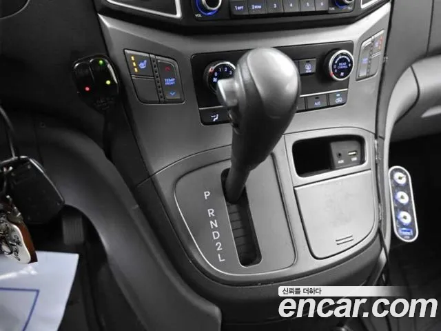 Hyundai The New Grand Starex id 2692847 из Кореи 19