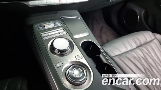 Genesis GV70 id 2911669 из Кореи 19