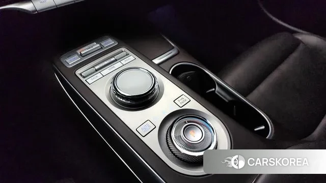 Genesis GV70 id 3044342 из Кореи 19