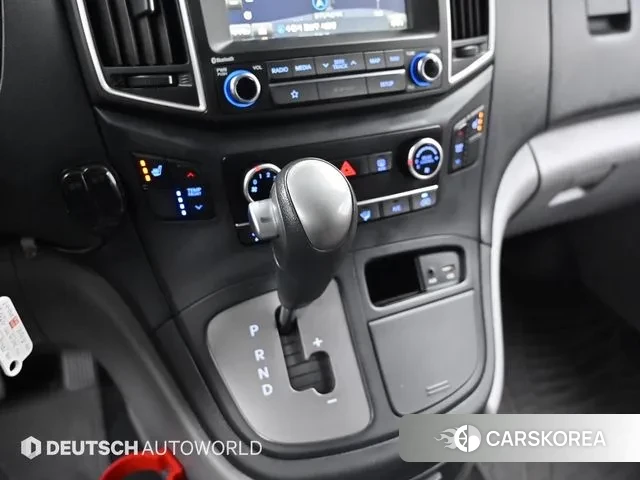 Hyundai The New Grand Starex id 3243851 из Кореи 19