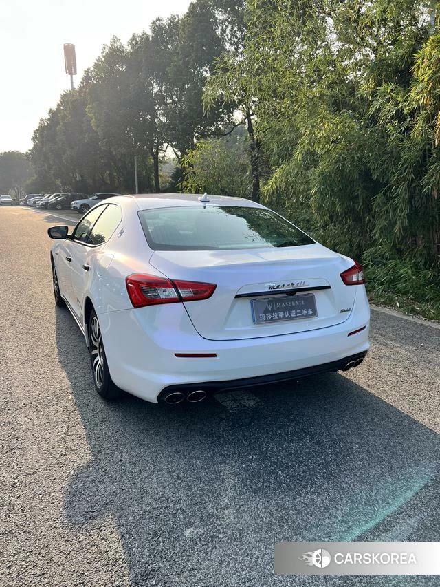 Maserati Ghibli id 3896003 из Китая 18
