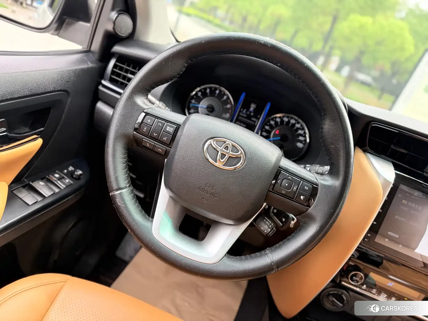 Toyota Fortuner id 4589541 из Китая 28
