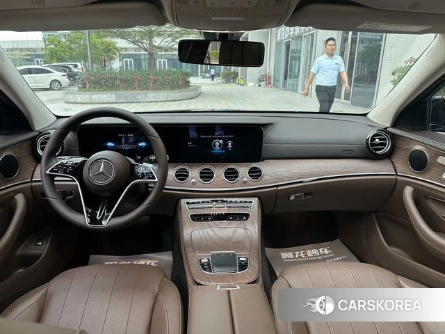 Mercedes-Benz E-class id 4290383 из Китая 21