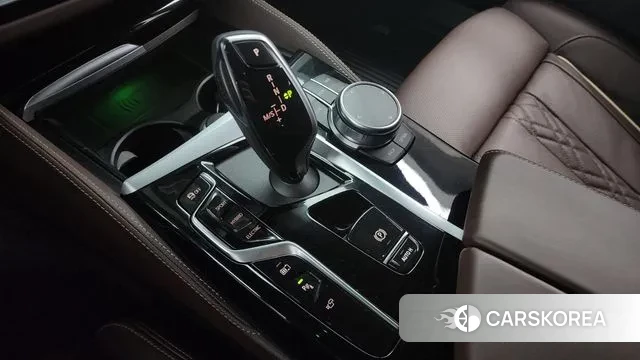 BMW 5 Series (G30) id 3463232 из Кореи 19