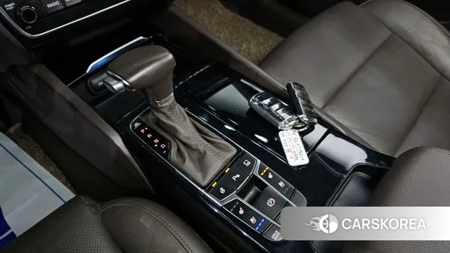 Kia Come New K7 id 3156537 из Кореи 19