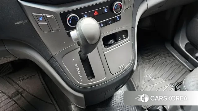 Hyundai The New Grand Starex id 3182984 из Кореи 19