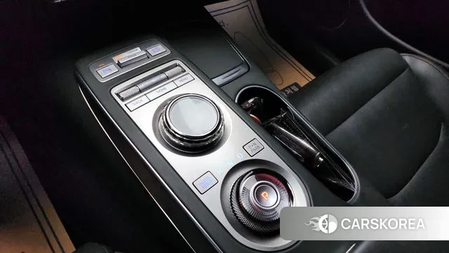 Genesis GV70 id 3388807 из Кореи 19