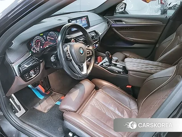 BMW 5 Series (G30) id 3489981 из Кореи 19