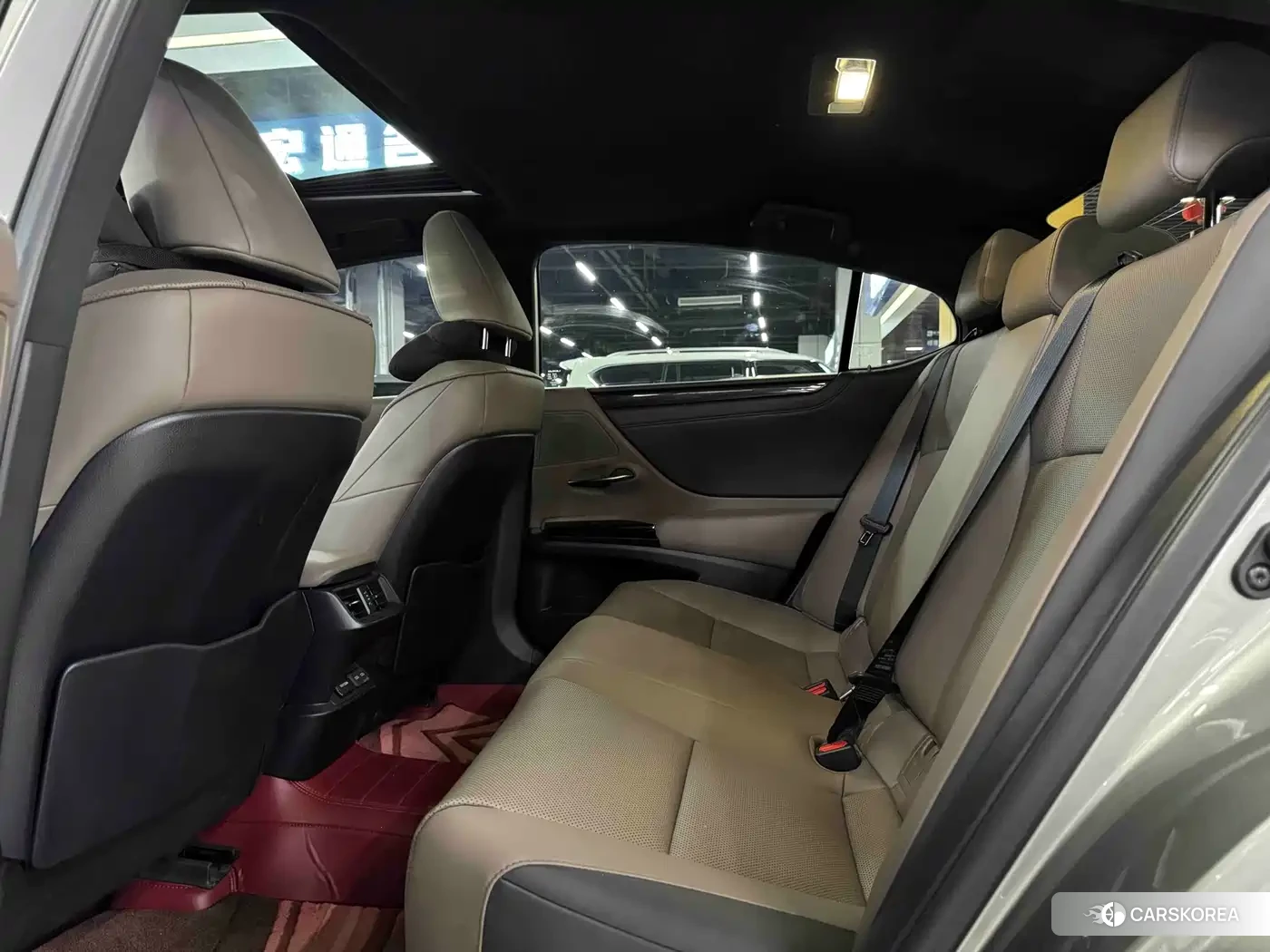 Lexus ES id 4583831 из Китая 9