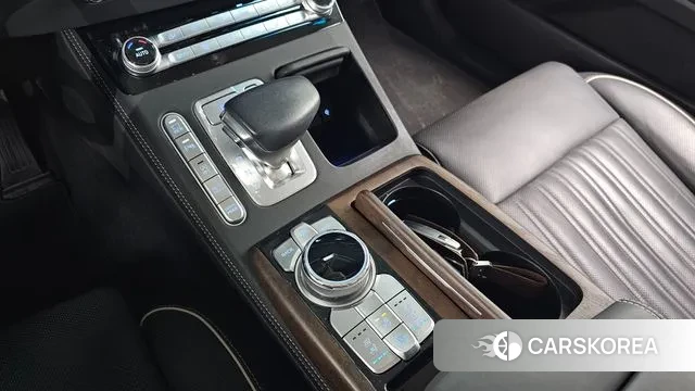 Genesis G90 id 3384679 из Кореи 19