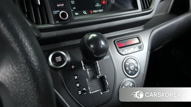 Kia The New Kia Ray id 3606168 из Кореи 19