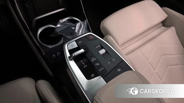 BMW X1 (U11) id 3560087 из Кореи 19