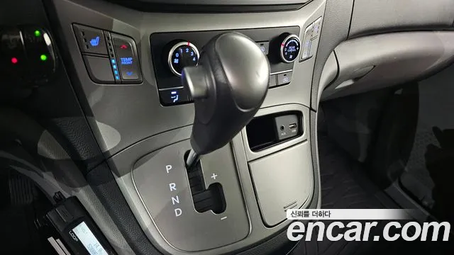 Hyundai The New Grand Starex id 2824675 из Кореи 19