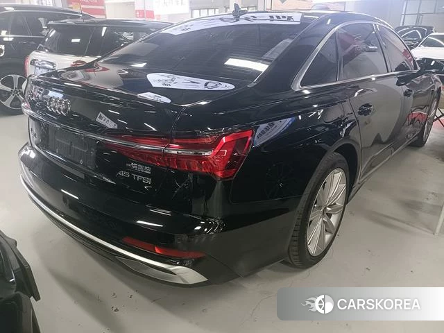 Audi A6L id 4276689 из Китая 9