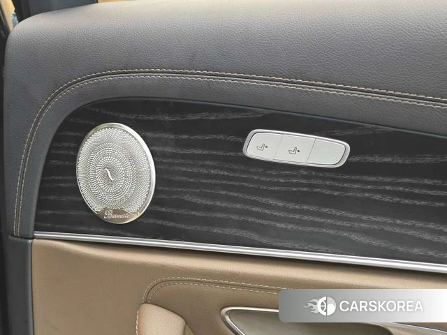 Mercedes-Benz E-class id 4274022 из Китая 36