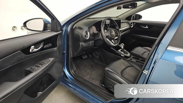 Kia The New K3 2nd generation id 4267814 из Кореи 31