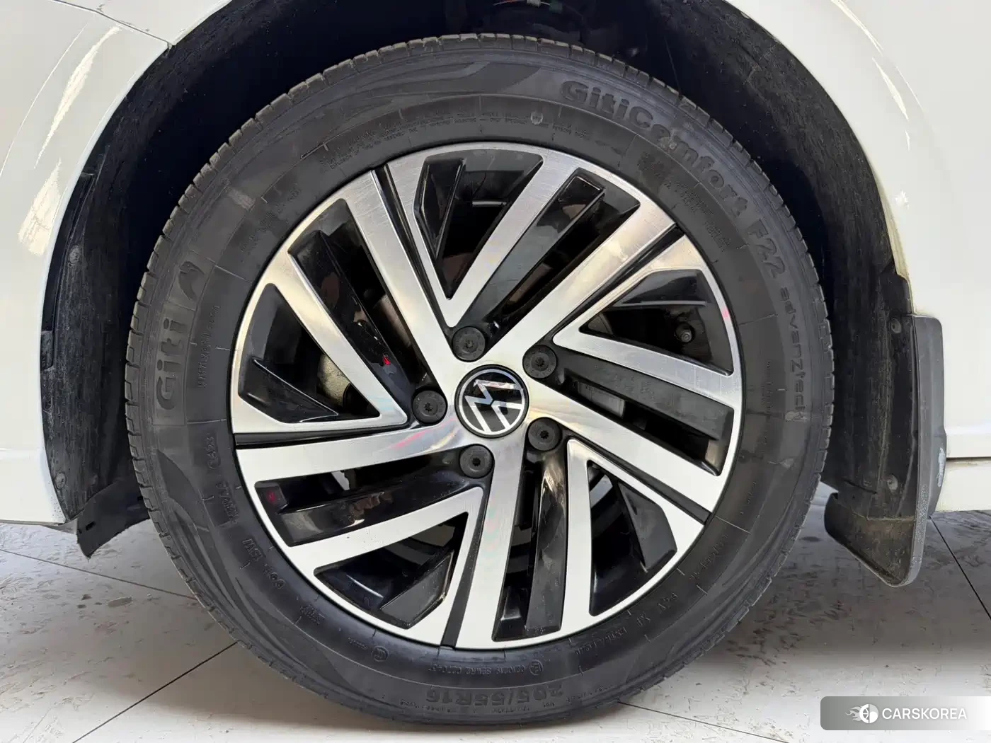 Volkswagen Lavida id 4659894 из Китая 21