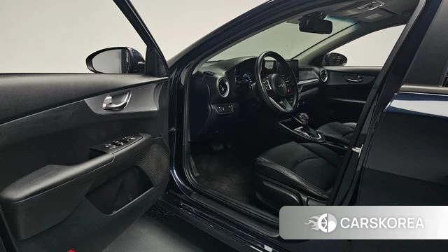 Kia The New K3 2nd generation id 4195868 из Кореи 31