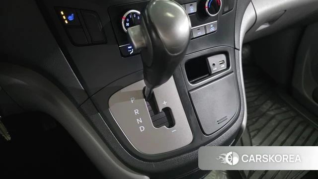 Hyundai The New Grand Starex id 4906670 из Кореи 19