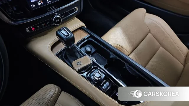 Volvo S90 id 3413100 из Кореи 19