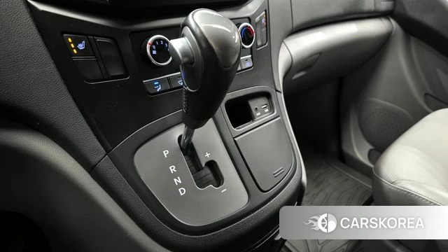 Hyundai The New Grand Starex id 3828309 из Кореи 19