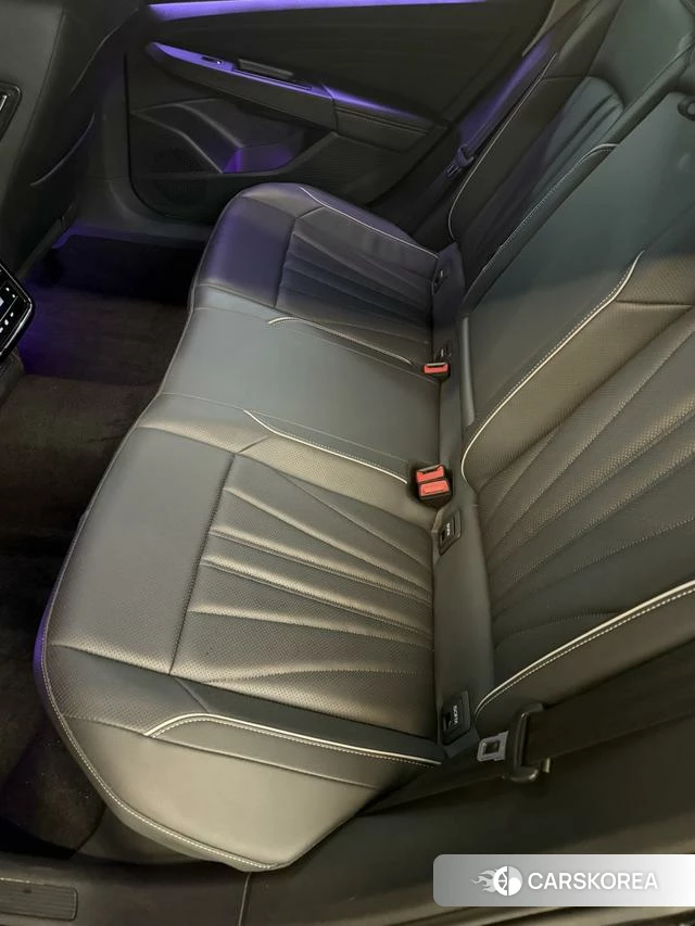 Volkswagen Passat id 4278615 из Китая 19