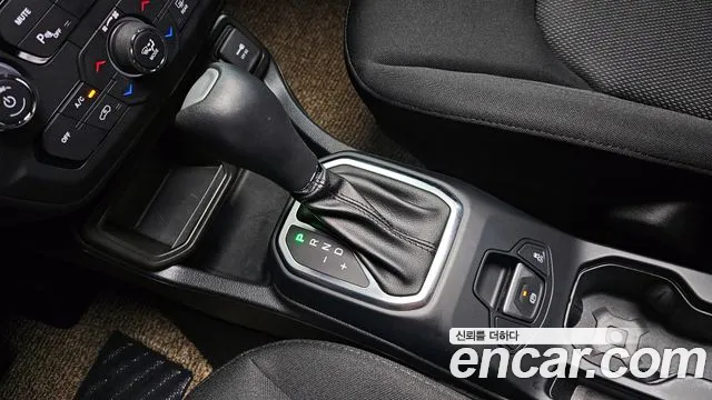 Jeep Renegade id 2834403 из Кореи 19