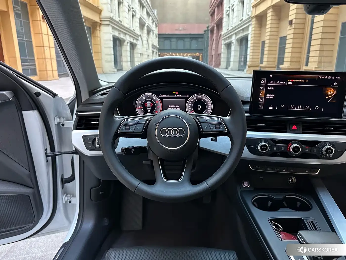 Audi A4L id 4617057 из Китая 19
