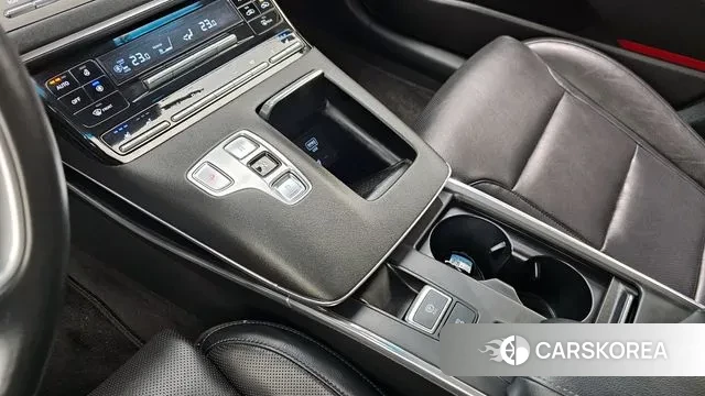 Hyundai The New Grandeur IG id 3356405 из Кореи 19