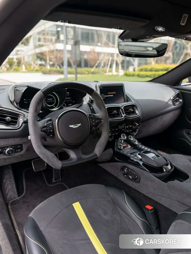 Aston Martin Vantage id 4238654 из Китая 18