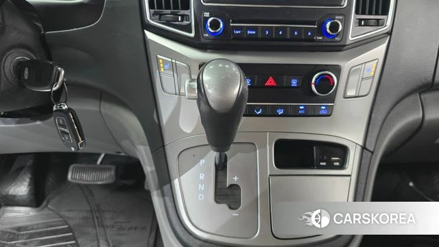 Hyundai The New Grand Starex id 4657586 из Кореи 29