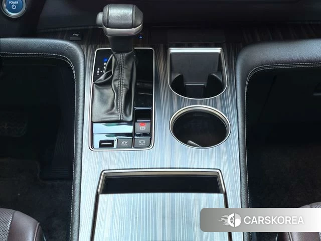 Toyota Saina id 4236601 из Китая 15