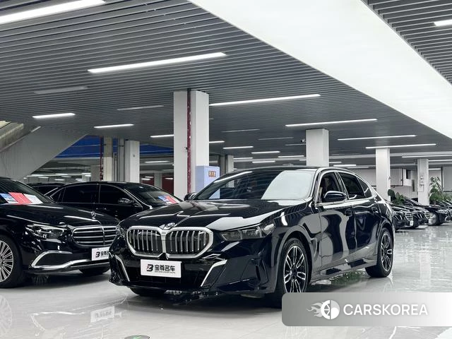 BMW 5 series id 4271537 из Китая 18
