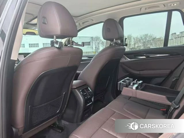BMW X3 id 4260699 из Китая 14