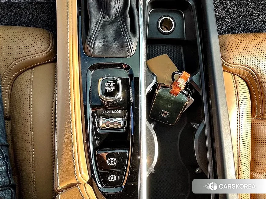 Volvo XC90 second Generation id 1951125 из Кореи 9