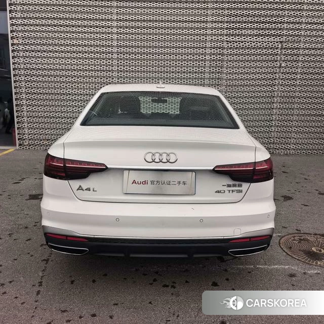 Audi A4L id 4259199 из Китая 9