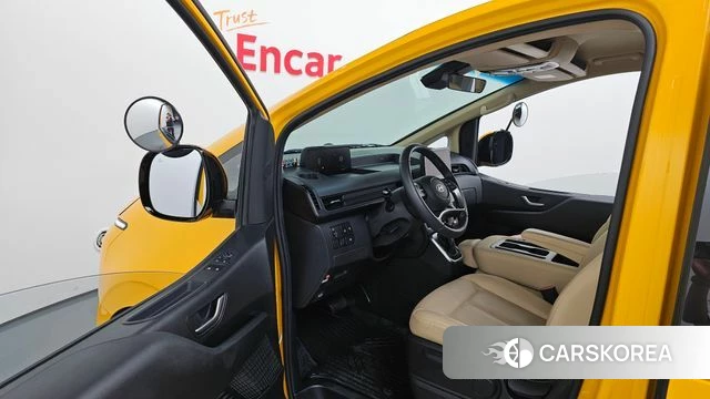 Hyundai Staria id 4349344 из Кореи 35