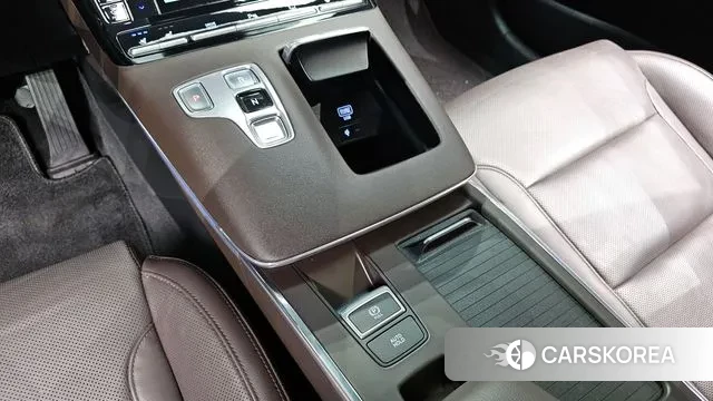 Hyundai The New Grandeur IG id 3017830 из Кореи 19