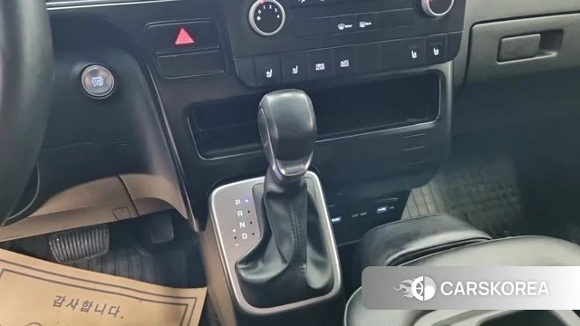 Hyundai Staria id 4457780 из Кореи 17