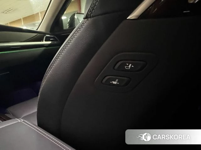 Genesis G90 id 4872917 из Кореи 19