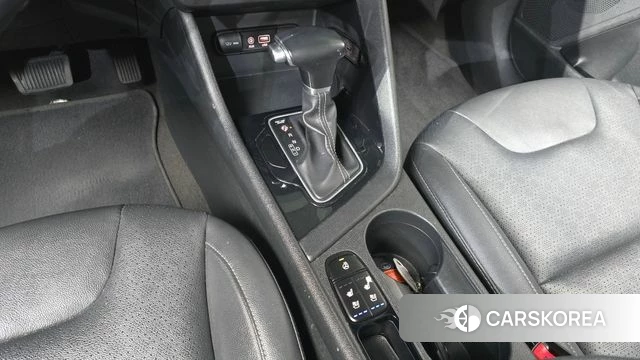 Kia Niro id 3886567 из Кореи 19