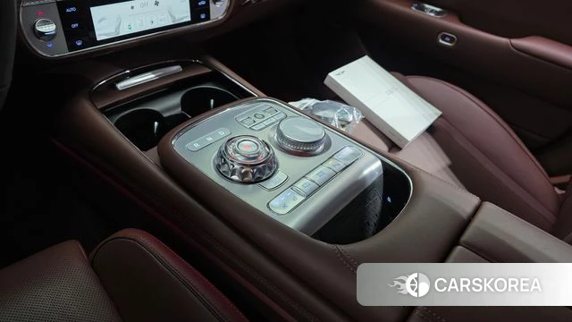 Genesis G90 (RS4) id 4388078 из Кореи 32